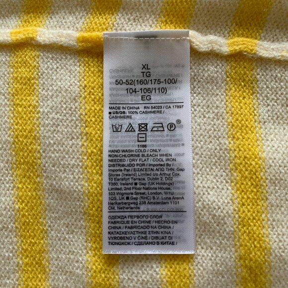 Banana Republic 100% Cashmere Sweater, NWT - Picture 3 of 6